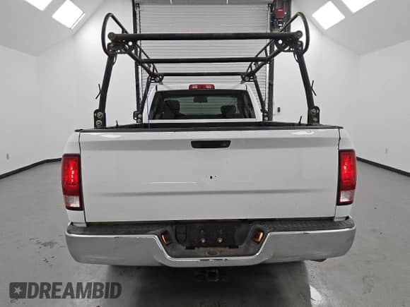 2015 Ram 1500 Tradesman with VIN 3C6JR6DGXFG687360, listed as a Copart auction lot 42380015 with 314,271 mi miles and Clean title. Bid and sale history available at DreamBid. Image 6.