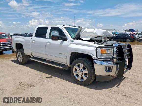 ✅ 2019 GMC Sierra 2500HD SLT • VIN: 1GT12REY4KF270768 • Lot: 62600825. Listed on Copart with 117,385 mi. Free auction sales archive from the USA and detailed vehicle history report at DreamBid. Image 4.