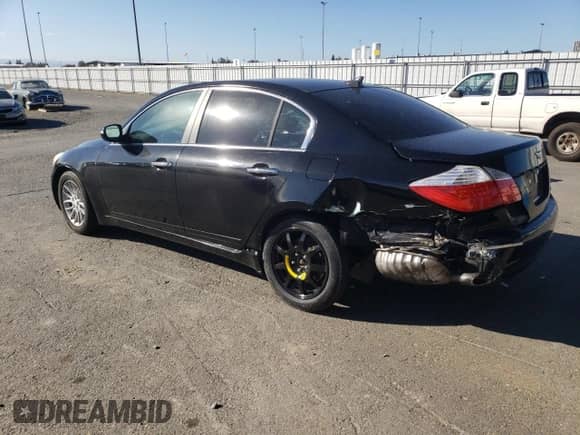 2011 Hyundai Genesis с VIN KMHGC4DE1BU123946, выставлен на аукционе Copart как лот 89913085 с пробегом 123 891 миль миль и Списание • Salvage title. История ставок и продаж доступна на DreamBid. Изображение 2.