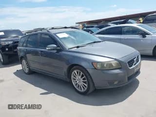 ✅ 2009 Volvo V50 2.4L • VIN: YV1MW382392472194 • Лот: 42894358. Опубликован ранее на IAAI с пробегом 147 579 миль. Бесплатный доступ к архиву аукционных продаж из США и подробный отчёт об истории автомобиля на DreamBid. Изображение 1.