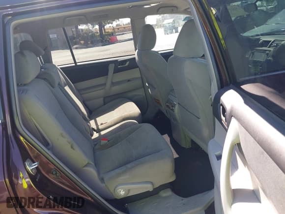 ✅ 2013 Toyota Highlander SE • VIN: 5TDZK3EH9DS139659 • Лот: 43239624. Опубликован ранее на IAAI с пробегом 169 390 миль. Бесплатный доступ к архиву аукционных продаж из США и подробный отчёт об истории автомобиля на DreamBid. Изображение 8.