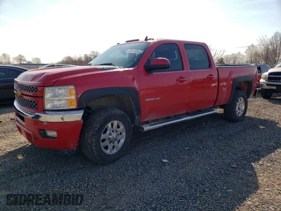 ✅ 2012 Chevrolet Silverado 2500HD LT • VIN: 1GC1KXC8XCF217386 • Lot: 52601825. Wystawiony na Copart z przebiegiem 333 326 mil. Bezpłatny archiwum sprzedaży aukcyjnych z USA i szczegółowy raport historii pojazdu na DreamBid. Zdjęcie 1.