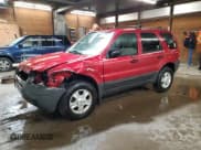 ✅ 2004 Ford Escape XLT • VIN: 1FMYU03164KA62973 • Lot: 57392315. Listed on Copart with 90,229 mi. Free auction sales archive from the USA and detailed vehicle history report at DreamBid. Image 1.