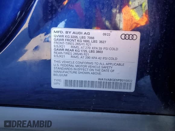 ✅ 2023 Audi e-tron Chronos • VIN: WA1VABGE5PB010922 • Lot: 51646474. Wystawiony na Copart z przebiegiem 17 867 mil. Bezpłatny archiwum sprzedaży aukcyjnych z USA i szczegółowy raport historii pojazdu na DreamBid. Zdjęcie 12.