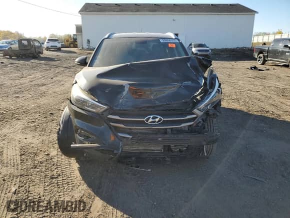 2016 Hyundai Tucson Sport z VIN KM8J3CA22GU260055, wystawiony jako Copart lot #89866935 z przebiegiem Nie podano mil oraz Czysty tytuł • Clean title. Historia ofert i sprzedaży dostępna na DreamBid. Obrazek 5.