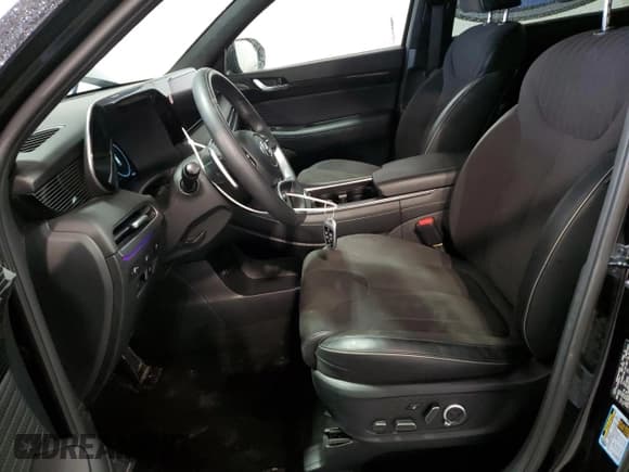 ✅ 2024 Hyundai Palisade Calligraphy • VIN: KM8R7DGE8RU718800 • Лот: 85521154. Опубликован ранее на Copart с пробегом 15 026 миль. Бесплатный доступ к архиву аукционных продаж из США и подробный отчёт об истории автомобиля на DreamBid. Изображение 7.