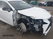 ✅ 2017 Lexus NX 200t • VIN: JTJBARBZ3H2110771 • Lot: 41961883. Wystawiony na IAAI z przebiegiem 62 240 mil. Bezpłatny archiwum sprzedaży aukcyjnych z USA i szczegółowy raport historii pojazdu na DreamBid. Zdjęcie 6.