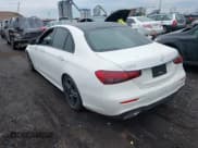 ✅ 2021 Mercedes-Benz E 350 • VIN: W1KZF8EB6MB001569 • Lot: 41651693. Wystawiony na IAAI z przebiegiem 35 156 mil. Bezpłatny archiwum sprzedaży aukcyjnych z USA i szczegółowy raport historii pojazdu na DreamBid. Zdjęcie 3.