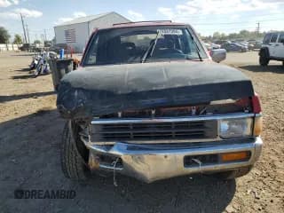 ✅ 1995 Nissan Pathfinder LE • VIN: JN8HD17Y1SW035613 • Lot: 72597394. Wystawiony na Copart z przebiegiem 234 648 mil. Bezpłatny archiwum sprzedaży aukcyjnych z USA i szczegółowy raport historii pojazdu na DreamBid. Zdjęcie 5.