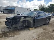 ✅ 2021 Dodge Challenger SXT • VIN: 2C3CDZAG2MH606813 • Lot: 69441064. Wystawiony na Copart z przebiegiem 30 727 mil. Bezpłatny archiwum sprzedaży aukcyjnych z USA i szczegółowy raport historii pojazdu na DreamBid. Zdjęcie 1.