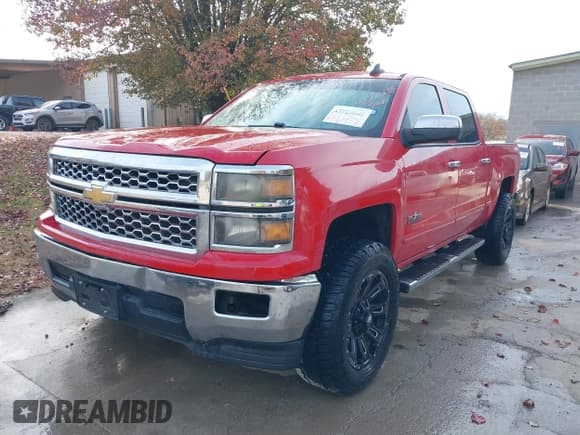 ✅ 2015 Chevrolet Silverado 1500 LT • VIN: 3GCPCREC6FG123965 • Lot: 43725085. Wystawiony na IAAI z przebiegiem 196 467 mil. Bezpłatny archiwum sprzedaży aukcyjnych z USA i szczegółowy raport historii pojazdu na DreamBid. Zdjęcie 17.