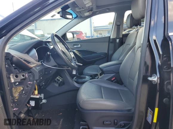 ✅ 2018 Hyundai Santa Fe 2.4L • VIN: 5NMZU3LB7JH078352 • Лот: 69099604. Опубликован ранее на Copart с пробегом 76 030 миль. Бесплатный доступ к архиву аукционных продаж из США и подробный отчёт об истории автомобиля на DreamBid. Изображение 7.