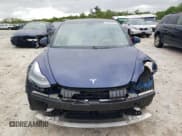✅ 2021 Tesla Model 3 Long Range • VIN: 5YJ3E1EB9MF032550 • Lot: 57627815. Wystawiony na Copart z przebiegiem 69 078 mil. Bezpłatny archiwum sprzedaży aukcyjnych z USA i szczegółowy raport historii pojazdu na DreamBid. Zdjęcie 5.