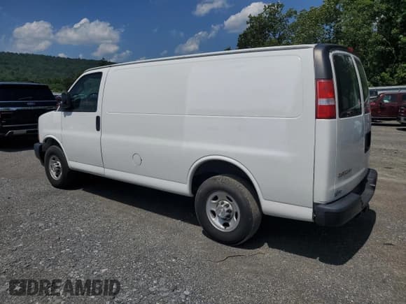 ✅ 2021 Chevrolet Express Cargo • VIN: 1GCWGAF78M1145898 • Lot: 59593475. Listed on Copart with 138,513 mi. Free auction sales archive from the USA and detailed vehicle history report at DreamBid. Image 2.