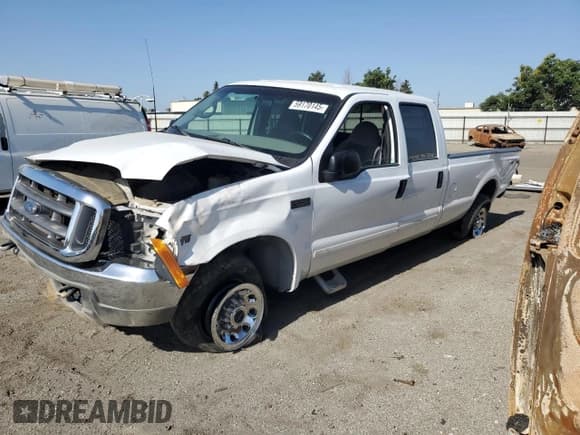 ✅ 2001 Ford F-250 • VIN: 3FTNW21S01MA15077 • Lot: 59170145. Wystawiony na Copart z przebiegiem 103 506 mil. Bezpłatny archiwum sprzedaży aukcyjnych z USA i szczegółowy raport historii pojazdu na DreamBid. Zdjęcie 1.
