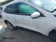 ✅ 2021 Ford Escape SE Hybrid • VIN: 1FMCU0BZ2MUA78111 • Lot: 42741296. Wystawiony na IAAI z przebiegiem 160 497 mil. Bezpłatny archiwum sprzedaży aukcyjnych z USA i szczegółowy raport historii pojazdu na DreamBid. Zdjęcie 13.