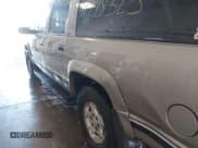 ✅ 1999 GMC Suburban • VIN: 3GKFK16R7XG549530 • Лот: 41778323. Опубликован ранее на IAAI с пробегом 174 866 миль. Бесплатный доступ к архиву аукционных продаж из США и подробный отчёт об истории автомобиля на DreamBid. Изображение 6.