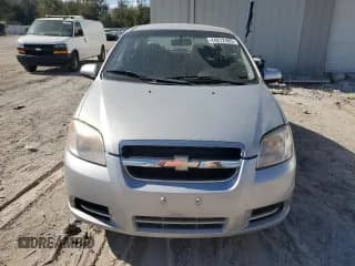 ✅ 2008 Chevrolet Aveo LS • VIN: KL1TD56698B070985 • Lot: 44812405. Wystawiony na Copart z przebiegiem 81 715 mil. Bezpłatny archiwum sprzedaży aukcyjnych z USA i szczegółowy raport historii pojazdu na DreamBid. Zdjęcie 5.