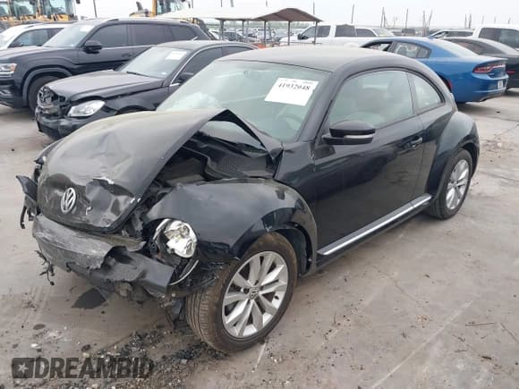 ✅ 2017 Volkswagen Beetle Fleet • VIN: 3VWF17AT3HM626205 • Lot: 41932048. Listed on IAAI with 90,032 mi. Free auction sales archive from the USA and detailed vehicle history report at DreamBid. Image 17.