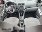 ✅ 2017 Hyundai Accent SE • VIN: KMHCT5AE7HU312697 • Lot: 81849554. Wystawiony na Copart z przebiegiem 117 120 mil. Bezpłatny archiwum sprzedaży aukcyjnych z USA i szczegółowy raport historii pojazdu na DreamBid. Zdjęcie 8.