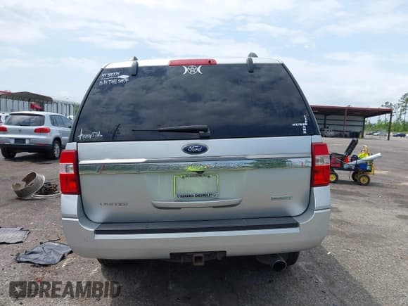 ✅ 2017 Ford Expedition Max Limited • VIN: 1FMJK1KT2HEA77474 • Lot: 42133132. Wystawiony na IAAI z przebiegiem 104 882 mil. Bezpłatny archiwum sprzedaży aukcyjnych z USA i szczegółowy raport historii pojazdu na DreamBid. Zdjęcie 17.