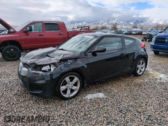 ✅ 2013 Hyundai Veloster w/Gray Int • VIN: KMHTC6AD6DU133879 • Lot: 82449434. Wystawiony na Copart z przebiegiem 195 077 mil. Bezpłatny archiwum sprzedaży aukcyjnych z USA i szczegółowy raport historii pojazdu na DreamBid. Zdjęcie 1.