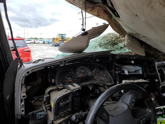 ✅ 2007 GMC Sierra 2500HD SLE1 • VIN: 1GTHK29D87E178475 • Лот: 56708085. Опубликован ранее на Copart с пробегом Не указан. Бесплатный доступ к архиву аукционных продаж из США и подробный отчёт об истории автомобиля на DreamBid. Изображение 9.