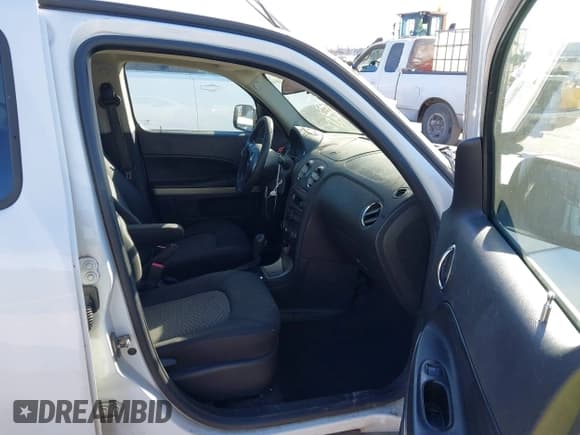 ✅ 2009 Chevrolet HHR LS • VIN: 3GNCA13B59S629151 • Lot: 41374576. Listed on IAAI with 190,047 mi. Free auction sales archive from the USA and detailed vehicle history report at DreamBid. Image 5.