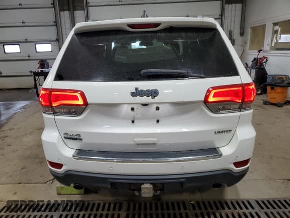 ✅ 2015 Jeep Grand Cherokee Limited • VIN: 1C4RJFBM3FC869545 • Лот: 67892635. Опубликован ранее на Copart с пробегом 127 588 миль. Бесплатный доступ к архиву аукционных продаж из США и подробный отчёт об истории автомобиля на DreamBid. Изображение 6.