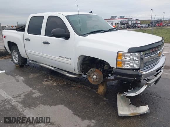 ✅ 2013 Chevrolet Silverado 1500 LT • VIN: 3GCPKSE70DG216846 • Lot: 43545307. Wystawiony na IAAI z przebiegiem 161 922 mil. Bezpłatny archiwum sprzedaży aukcyjnych z USA i szczegółowy raport historii pojazdu na DreamBid. Zdjęcie 1.