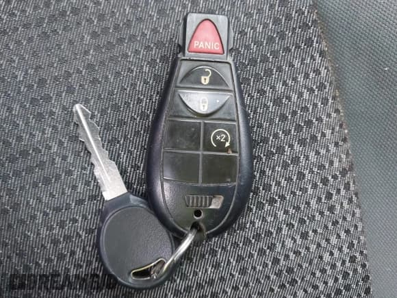 ✅ 2014 Ram 1500 Big Horn • VIN: 1C6RR7GTXES390811 • Lot: 43664987. Wystawiony na IAAI z przebiegiem 181 993 mil. Bezpłatny archiwum sprzedaży aukcyjnych z USA i szczegółowy raport historii pojazdu na DreamBid. Zdjęcie 11.