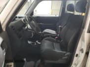 ✅ 2004 Scion xB • VIN: JTLKT334440131569 • Лот: 85730225. Опубликован ранее на Copart с пробегом 174 316 миль. Бесплатный доступ к архиву аукционных продаж из США и подробный отчёт об истории автомобиля на DreamBid. Изображение 7.