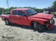 2008 Dodge Dakota SLT с VIN 1D7HE48K88S527114, выставлен на аукционе Copart как лот 57357515 с пробегом 267 390 миль миль и Списание • Salvage title. История ставок и продаж доступна на DreamBid. Изображение 4.