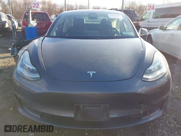 ✅ 2020 Tesla Model 3 Long Range • VIN: 5YJ3E1EB0LF588907 • Lot: 43699737. Wystawiony na IAAI z przebiegiem 121 978 mil. Bezpłatny archiwum sprzedaży aukcyjnych z USA i szczegółowy raport historii pojazdu na DreamBid. Zdjęcie 12.