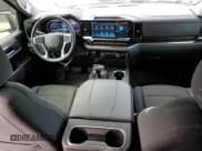 ✅ 2023 Chevrolet Silverado 1500 LT Trail Boss • VIN: 3GCUDFE88PG115832 • Lot: 48761895. Wystawiony na Copart z przebiegiem 57 479 mil. Bezpłatny archiwum sprzedaży aukcyjnych z USA i szczegółowy raport historii pojazdu na DreamBid. Zdjęcie 8.