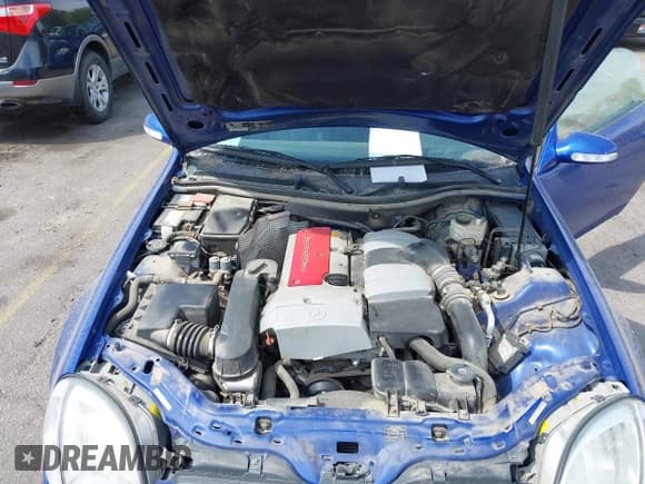 ✅ 2001 Mercedes-Benz SLK 230 Kompressor • VIN: WDBKK49F21F206581 • Lot: 43044431. Listed on IAAI with 184,876 mi. Free auction sales archive from the USA and detailed vehicle history report at DreamBid. Image 10.