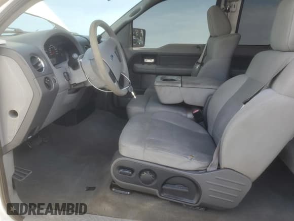 ✅ 2007 Ford F-150 XLT • VIN: 1FTPX14V17FA61192 • Лот: 91795815. Опубликован ранее на Copart с пробегом 181 065 миль. Бесплатный доступ к архиву аукционных продаж из США и подробный отчёт об истории автомобиля на DreamBid. Изображение 7.