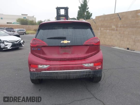 ✅ 2017 Chevrolet Bolt EV Premier • VIN: 1G1FX6S06H4121974 • Lot: 41986828. Wystawiony na IAAI z przebiegiem 149 921 mil. Bezpłatny archiwum sprzedaży aukcyjnych z USA i szczegółowy raport historii pojazdu na DreamBid. Zdjęcie 16.