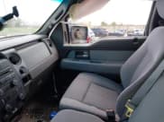 ✅ 2014 Ford F-150 XL • VIN: 1FTFW1EF0EKG24050 • Lot: 42074584. Wystawiony na IAAI z przebiegiem 129 448 mil. Bezpłatny archiwum sprzedaży aukcyjnych z USA i szczegółowy raport historii pojazdu na DreamBid. Zdjęcie 5.