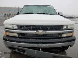 2000 Chevrolet Silverado 2500 LT z VIN 1GCGK29U8YE113106, wystawiony jako Copart lot #51985305 z przebiegiem 296 670 mil mil oraz Szkoda całkowita • Salvage title. Historia ofert i sprzedaży dostępna na DreamBid. Obrazek 5.