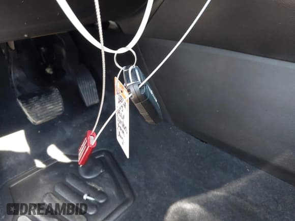 ✅ 2025 Jeep Compass Latitude • VIN: 3C4NJDBN3ST528642 • Lot: 43408588. Wystawiony na IAAI z przebiegiem 11 191 mil. Bezpłatny archiwum sprzedaży aukcyjnych z USA i szczegółowy raport historii pojazdu na DreamBid. Zdjęcie 11.