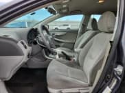 ✅ 2010 Toyota Corolla S • VIN: 2T1BU4EEXAC200674 • Lot: 92318365. Listed on Copart with 232,686 mi. Free auction sales archive from the USA and detailed vehicle history report at DreamBid. Image 7.