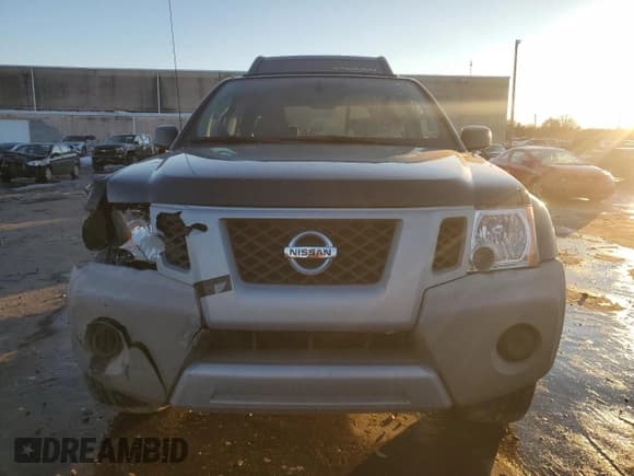 ✅ 2011 Nissan Xterra X • VIN: 5N1AN0NW2BC501066 • Lot: 88205355. Wystawiony na Copart z przebiegiem 253 582 mil. Bezpłatny archiwum sprzedaży aukcyjnych z USA i szczegółowy raport historii pojazdu na DreamBid. Zdjęcie 5.