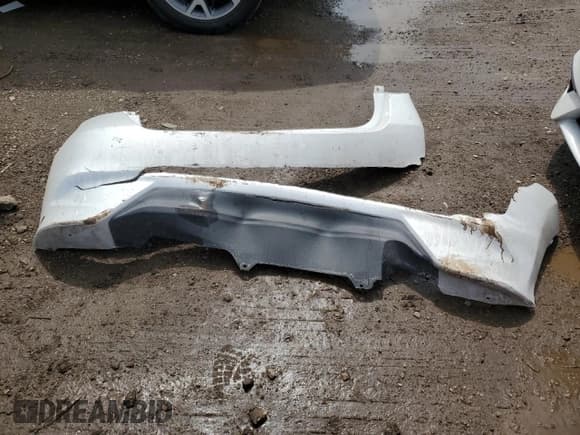 ✅ 2016 Nissan Note S • VIN: 3N1CE2CP9GL404059 • Lot: 54127815. Wystawiony na Copart z przebiegiem 80 719 mil. Bezpłatny archiwum sprzedaży aukcyjnych z USA i szczegółowy raport historii pojazdu na DreamBid. Zdjęcie 12.