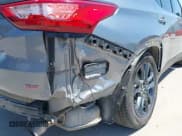 ✅ 2020 Chevrolet Traverse RS • VIN: 1GNERJKW0LJ267972 • Lot: 42232129. Listed on IAAI with 163,182 mi. Free auction sales archive from the USA and detailed vehicle history report at DreamBid. Image 22.