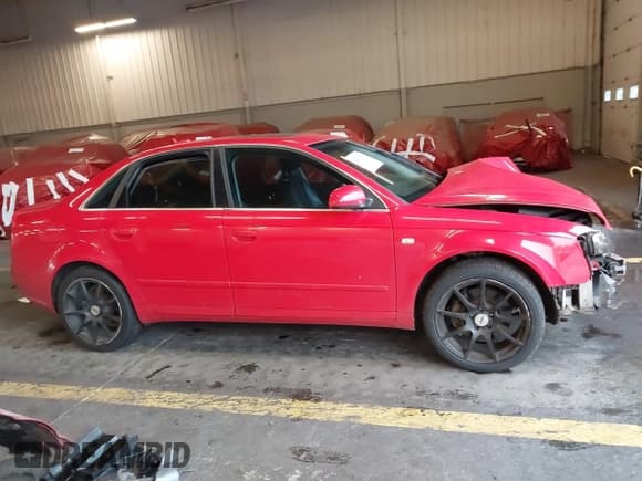 ✅ 2005 Audi A4 2.0T • VIN: WAUDF68EX5A476449 • Лот: 43519793. Опубликован ранее на IAAI с пробегом 171 493 миль. Бесплатный доступ к архиву аукционных продаж из США и подробный отчёт об истории автомобиля на DreamBid. Изображение 14.