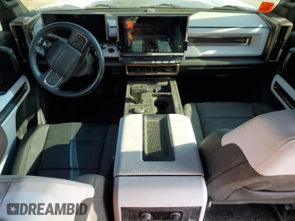 ✅ 2023 GMC HUMMER EV • VIN: 1GT40FDA7PU101367 • Лот: 54395195. Опубликован ранее на Copart с пробегом 7 237 миль. Бесплатный доступ к архиву аукционных продаж из США и подробный отчёт об истории автомобиля на DreamBid. Изображение 8.