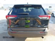 ✅ 2022 Toyota RAV4 LE • VIN: 2T3H1RFV1NW205529 • Lot: 43072223. Listed on IAAI with 76,816 mi. Free auction sales archive from the USA and detailed vehicle history report at DreamBid. Image 17.