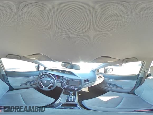 ✅ 2014 Honda Civic • VIN: 19XFB4F26EE000037 • Lot: 83961035. Wystawiony na Copart z przebiegiem 178 588 mil. Bezpłatny archiwum sprzedaży aukcyjnych z USA i szczegółowy raport historii pojazdu na DreamBid. Zdjęcie 14.