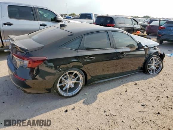 ✅ 2025 Honda Civic Si • VIN: 2HGFE1E51SH478224 • Lot: 69853305. Wystawiony na Copart z przebiegiem 5 136 mil. Bezpłatny archiwum sprzedaży aukcyjnych z USA i szczegółowy raport historii pojazdu na DreamBid. Zdjęcie 3.